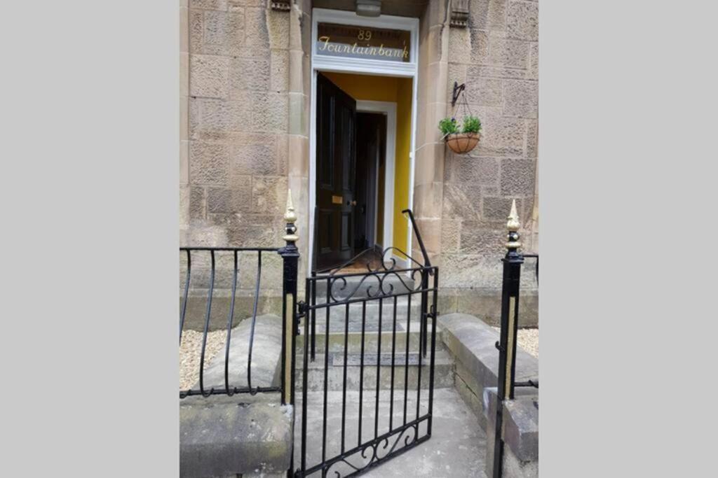 Snug - Fountain Bank Apartment Helensburgh Εξωτερικό φωτογραφία