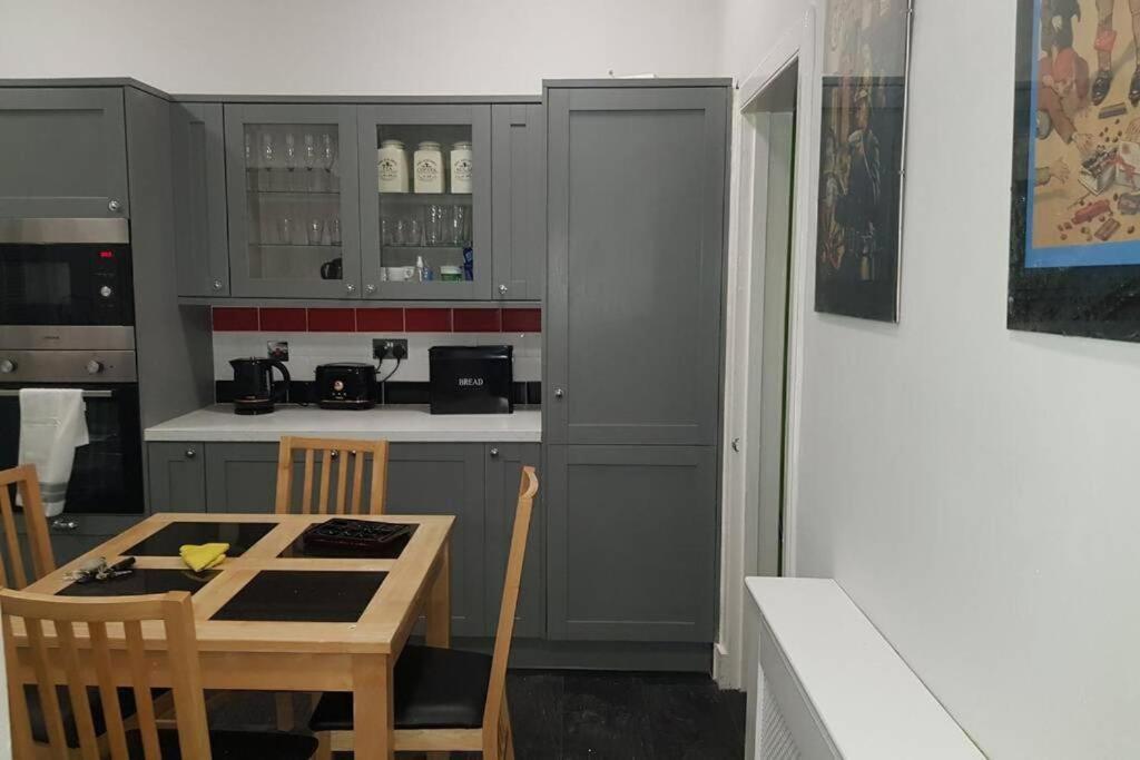 Snug - Fountain Bank Apartment Helensburgh Εξωτερικό φωτογραφία